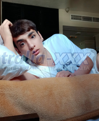 Photo escort girl Ramosh: the best escort service