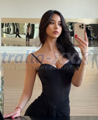 Photo escort girl Albina : the best escort service