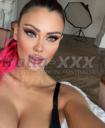 Photo escort girl Vesta: the best escort service