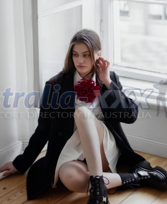 Photo escort girl Paige: the best escort service