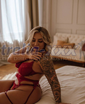 Photo escort girl Kira: the best escort service