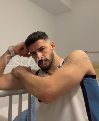 Photo escort girl Momx: the best escort service