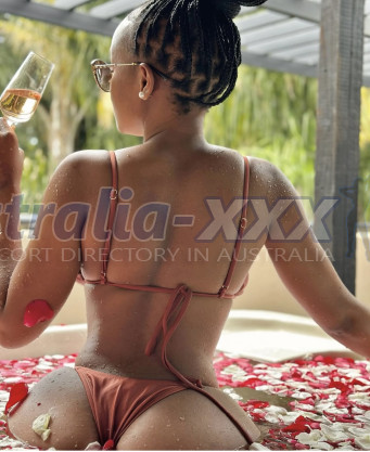 Photo escort girl Sandy: the best escort service