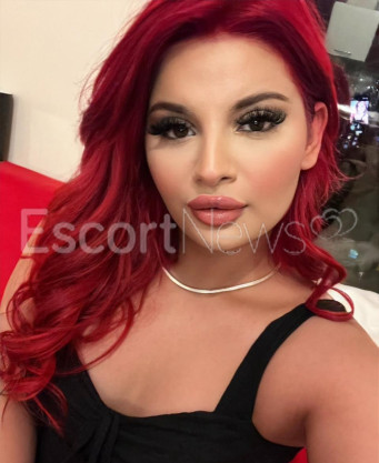 Photo escort girl Alya Su: the best escort service