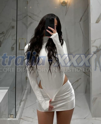 Photo escort girl Defne: the best escort service