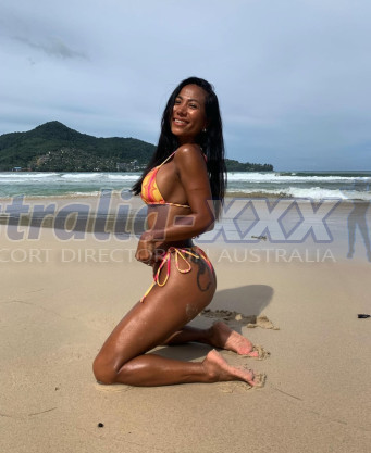 Photo escort girl Mama Chev: the best escort service