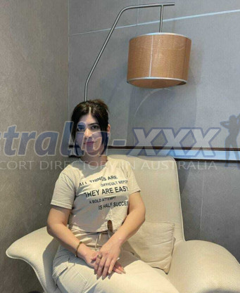 Photo escort girl Antiqsha: the best escort service