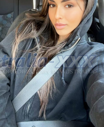 Photo escort girl Alyona: the best escort service