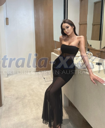 Photo escort girl Lola: the best escort service