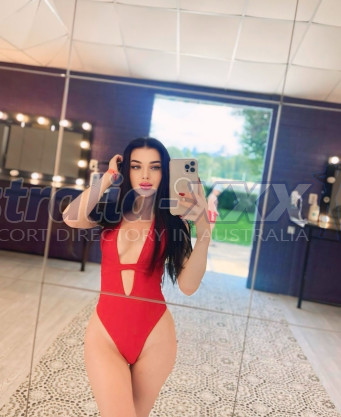 Photo escort girl KARINA ANK: the best escort service