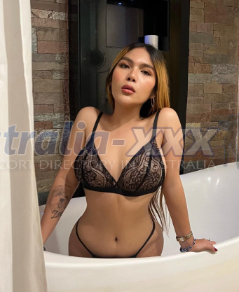 Photo escort girl Lavina: the best escort service