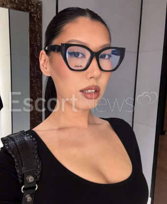 Photo escort girl Marlyn: the best escort service