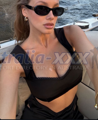 Photo escort girl Pelin: the best escort service