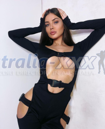 Photo escort girl Persis: the best escort service