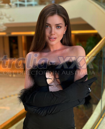 Photo escort girl Persis: the best escort service