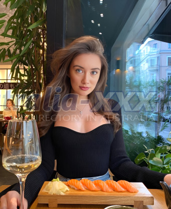 Photo escort girl Alexa: the best escort service