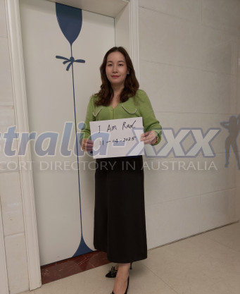 Photo escort girl Maylia: the best escort service