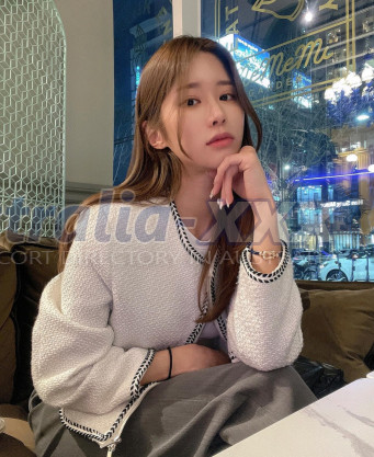 Photo escort girl emily: the best escort service