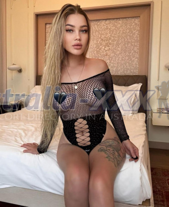 Photo escort girl Asia VIP: the best escort service