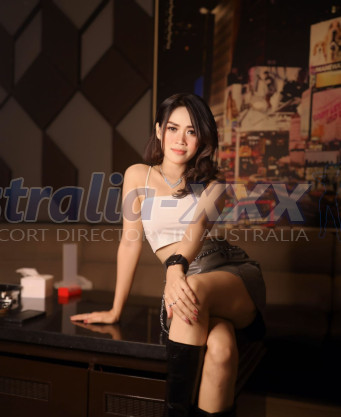 Photo escort girl Anindia Wild : the best escort service