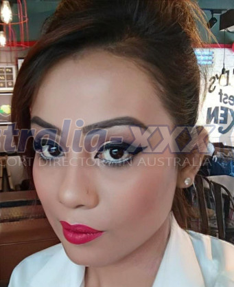 Photo escort girl WanshikaTgirl: the best escort service