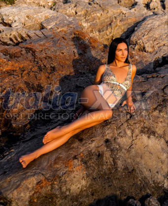 Photo escort girl Alexa: the best escort service