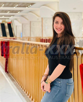 Photo escort girl Soniin: the best escort service
