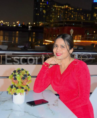 Photo escort girl Soniin: the best escort service