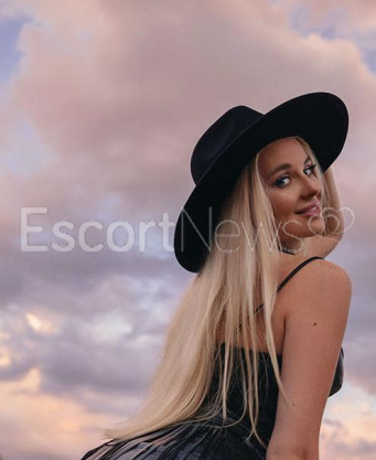 Photo escort girl Leila: the best escort service