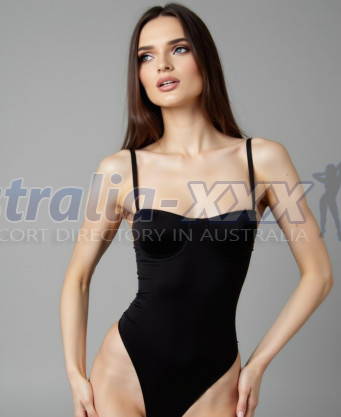 Photo escort girl MARINA: the best escort service
