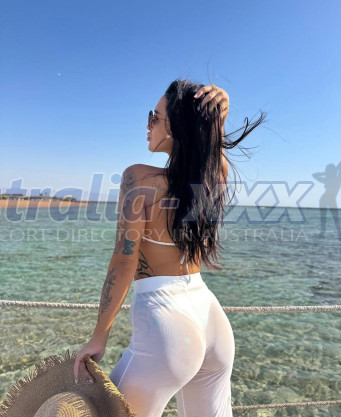 Photo escort girl Arya: the best escort service