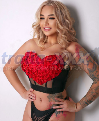 Photo escort girl Dasha: the best escort service