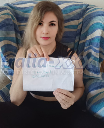 Photo escort girl Gecemmm: the best escort service