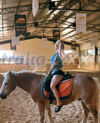 Photo escort girl Selinay : the best escort service