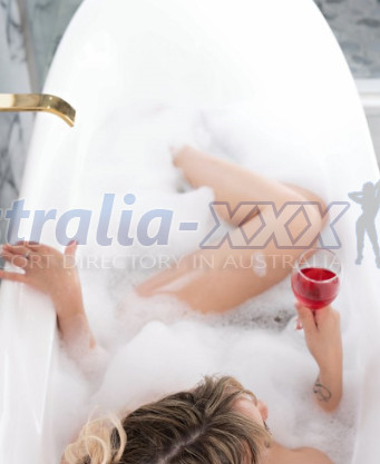 Photo escort girl Iris: the best escort service