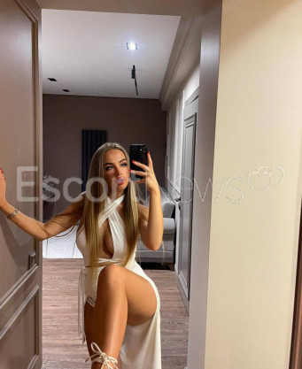 Photo escort girl Liza: the best escort service
