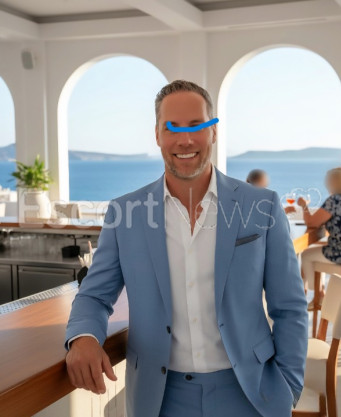 Photo escort girl Mr. Gentleman Crete : the best escort service