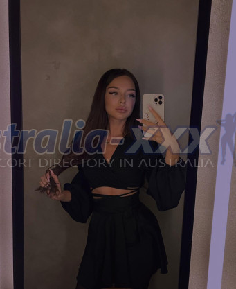 Photo escort girl Regina: the best escort service
