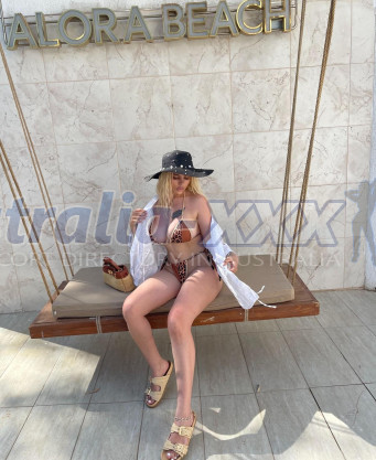 Photo escort girl Selin: the best escort service
