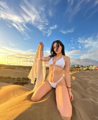 Photo escort girl Serena: the best escort service