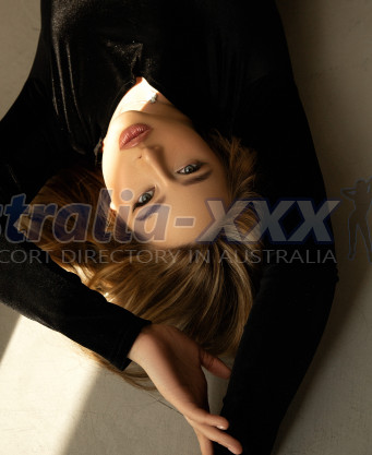 Photo escort girl Ellya : the best escort service