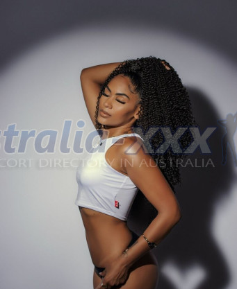Photo escort girl Kiara Glamour: the best escort service