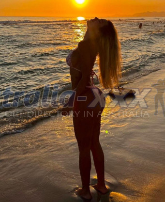 Photo escort girl Emily: the best escort service