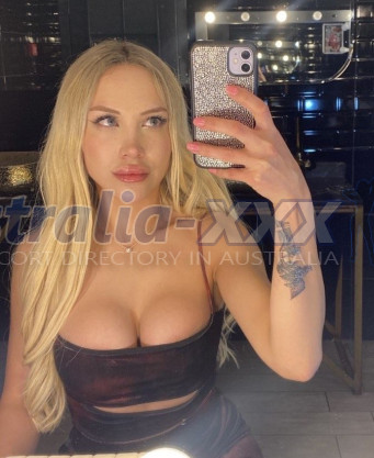 Photo escort girl ALEYNA: the best escort service