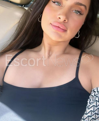 Photo escort girl Polina: the best escort service
