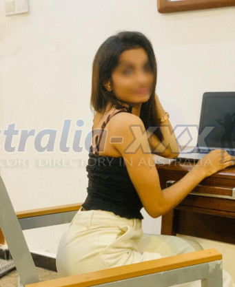 Photo escort girl Elsa angel : the best escort service