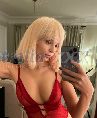 Photo escort girl July: the best escort service