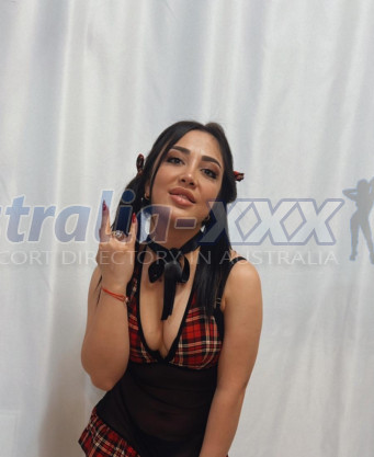 Photo escort girl Nikol: the best escort service