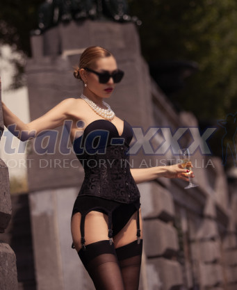 Photo escort girl Sophie: the best escort service