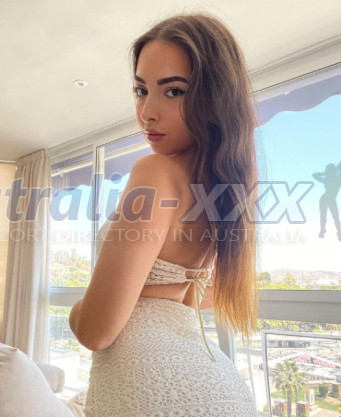 Photo escort girl KARYNA: the best escort service